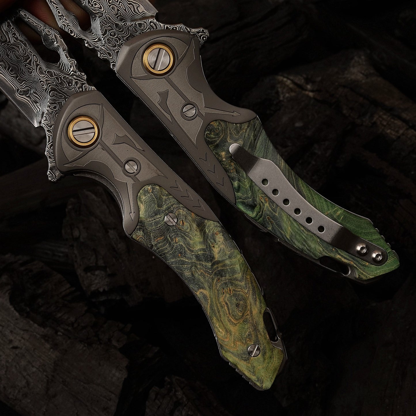 3.35 Inch Folding Pocket Knife,Damascus Steel Blade,American Desert Ironwood Handle