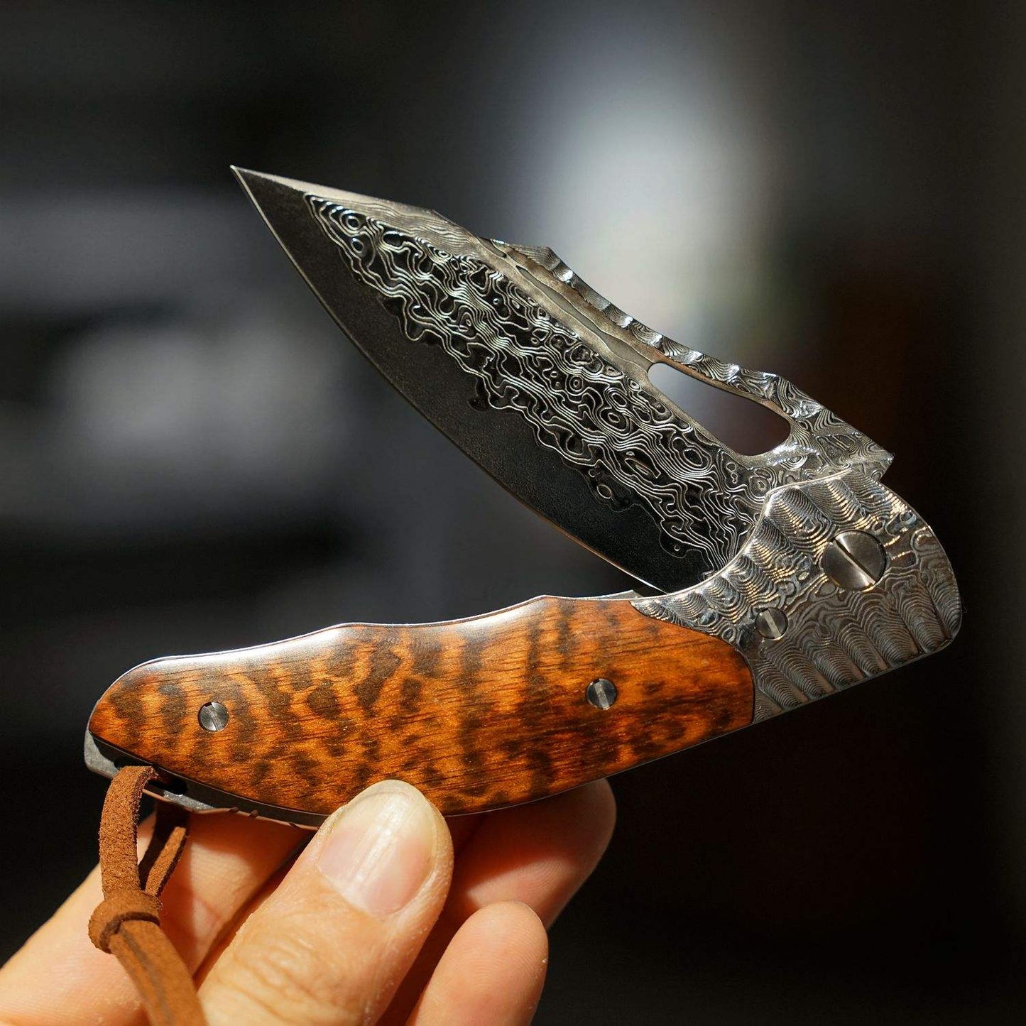 3.54Inch Handmade EDC Tactical Folding Knife,Damascus Steel Blade, Snake Wood Handle