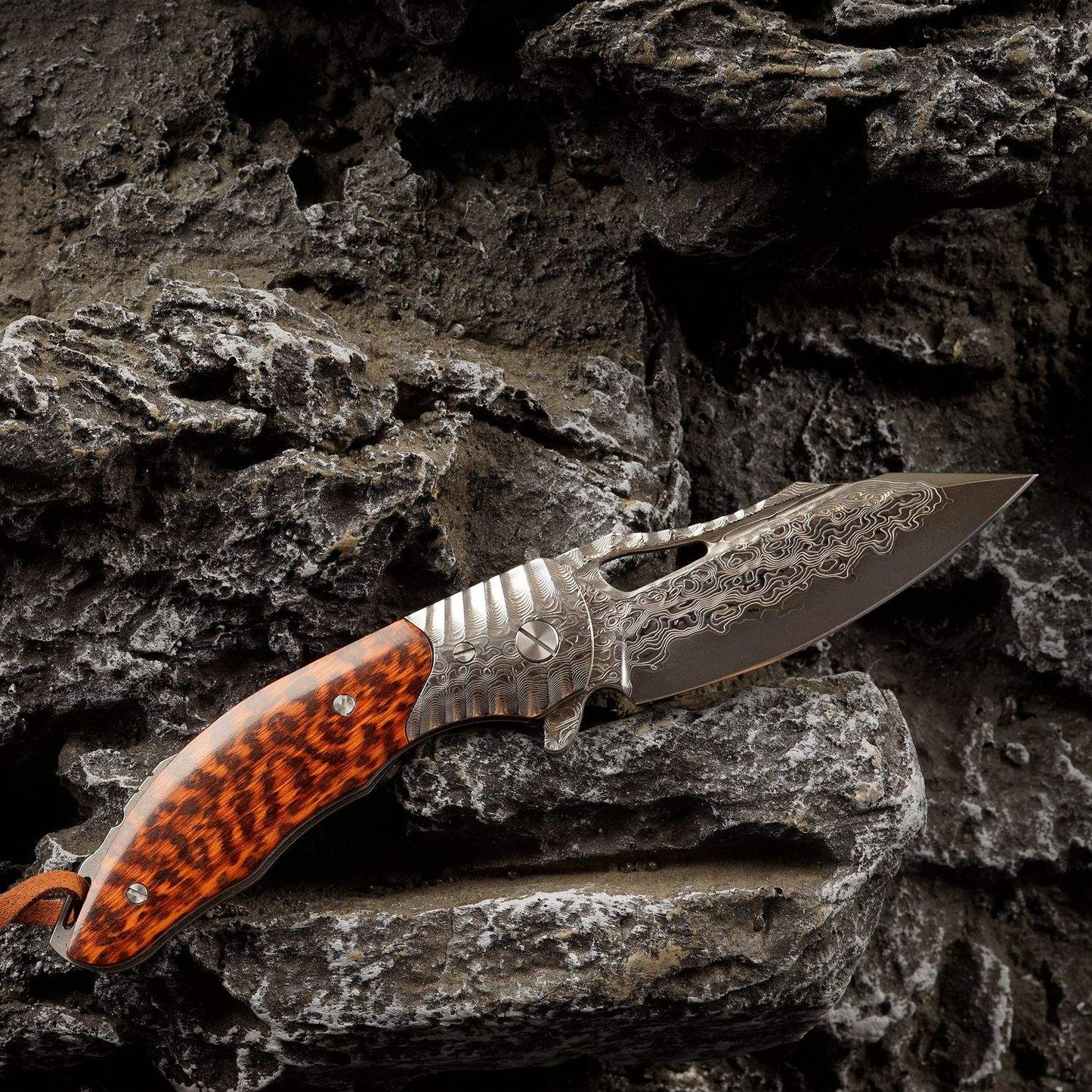 3.54Inch Handmade EDC Tactical Folding Knife,Damascus Steel Blade, Snake Wood Handle