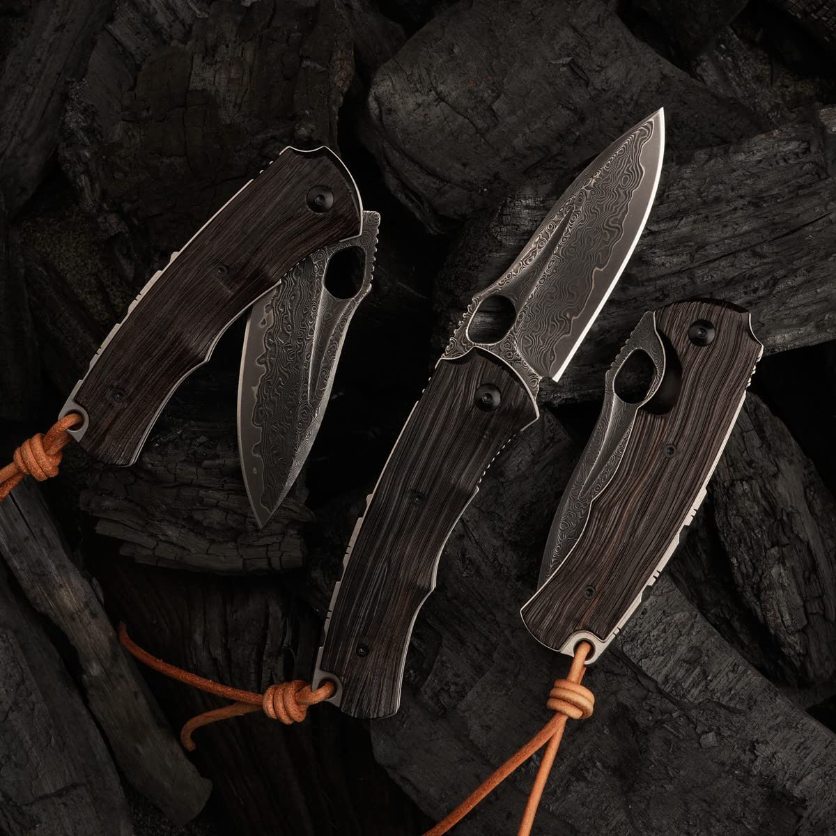 3in Handmade VG 10 Damascus Steel Knife Pocket Knife, Ebony Handle, with Liner Lock,Leather Case