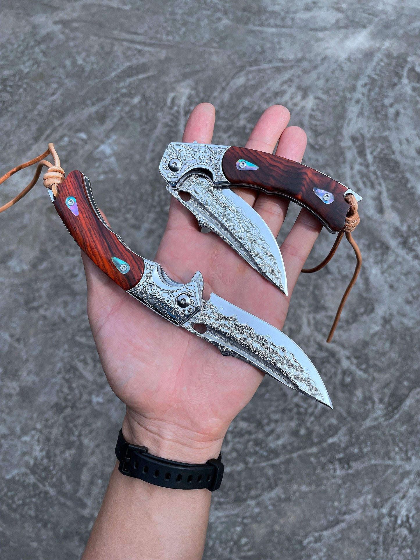 3.3 Inch Japanese Folding Knife,VG10 Damascus Steel,Rosewood, Liner Lock