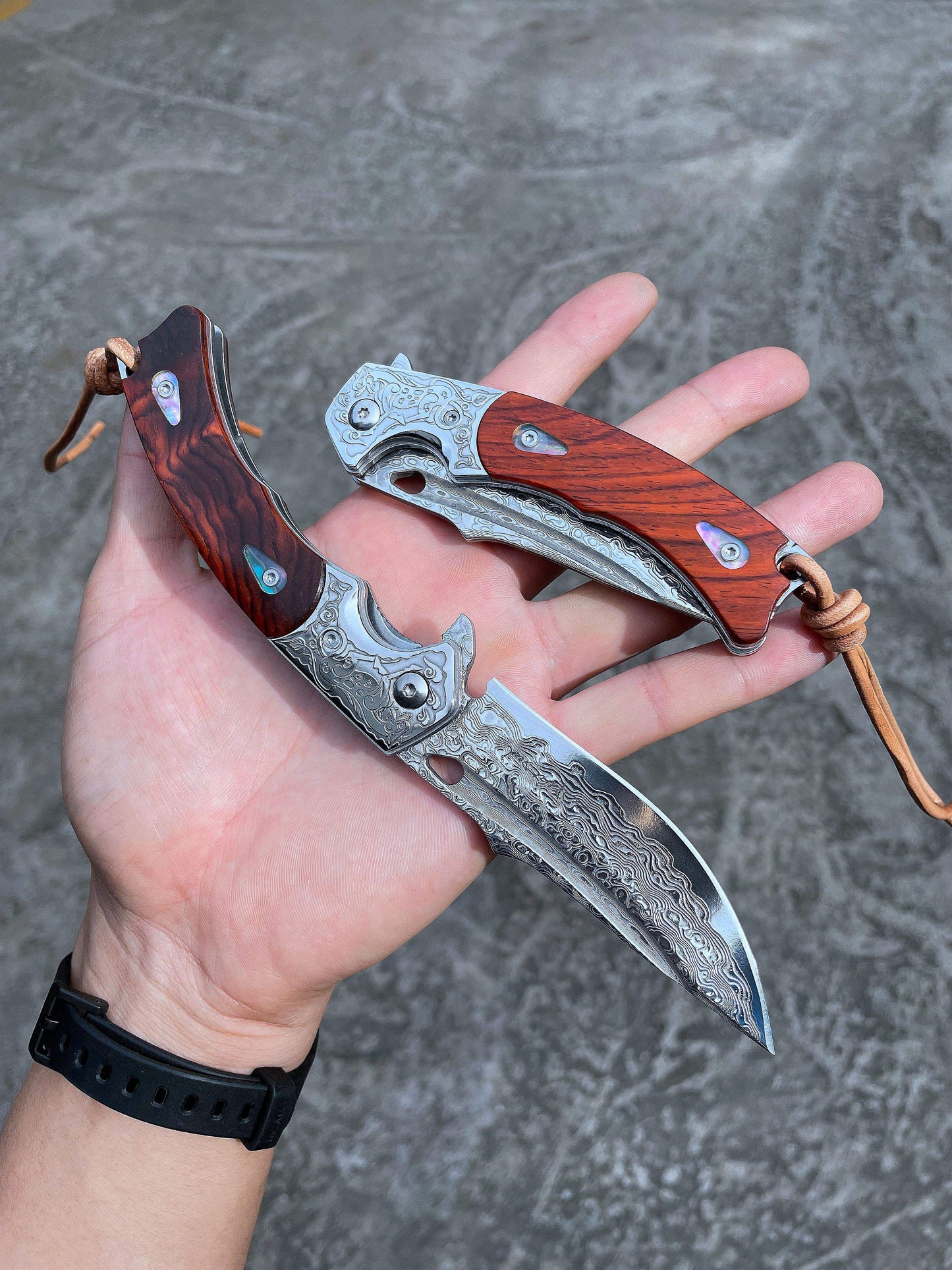 3.3 Inch Japanese Folding Knife,VG10 Damascus Steel,Rosewood, Liner Lock
